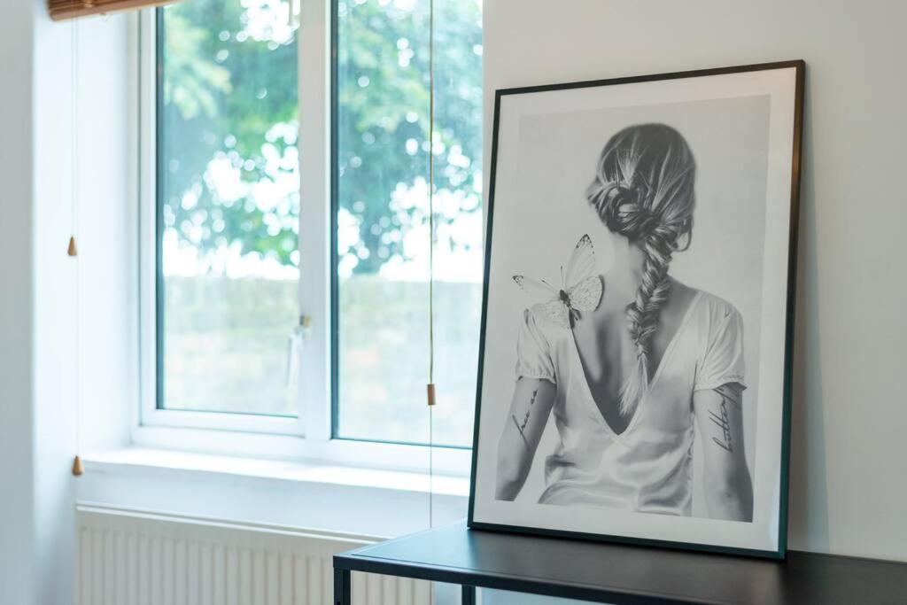 Stylish And Well Equipped Flat In Stockwell Appartement Londen Buitenkant foto